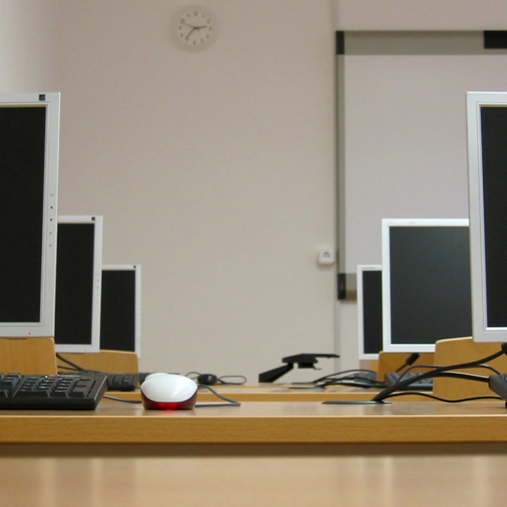 Nos réalisations - ventes de matériels et accessoires - nettelecom.ci
